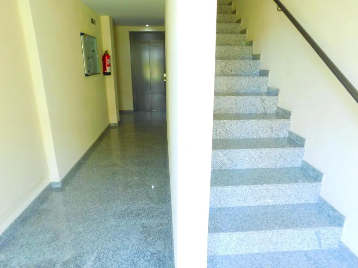 Gmid Immo Apartment Mileni Roses 0*,